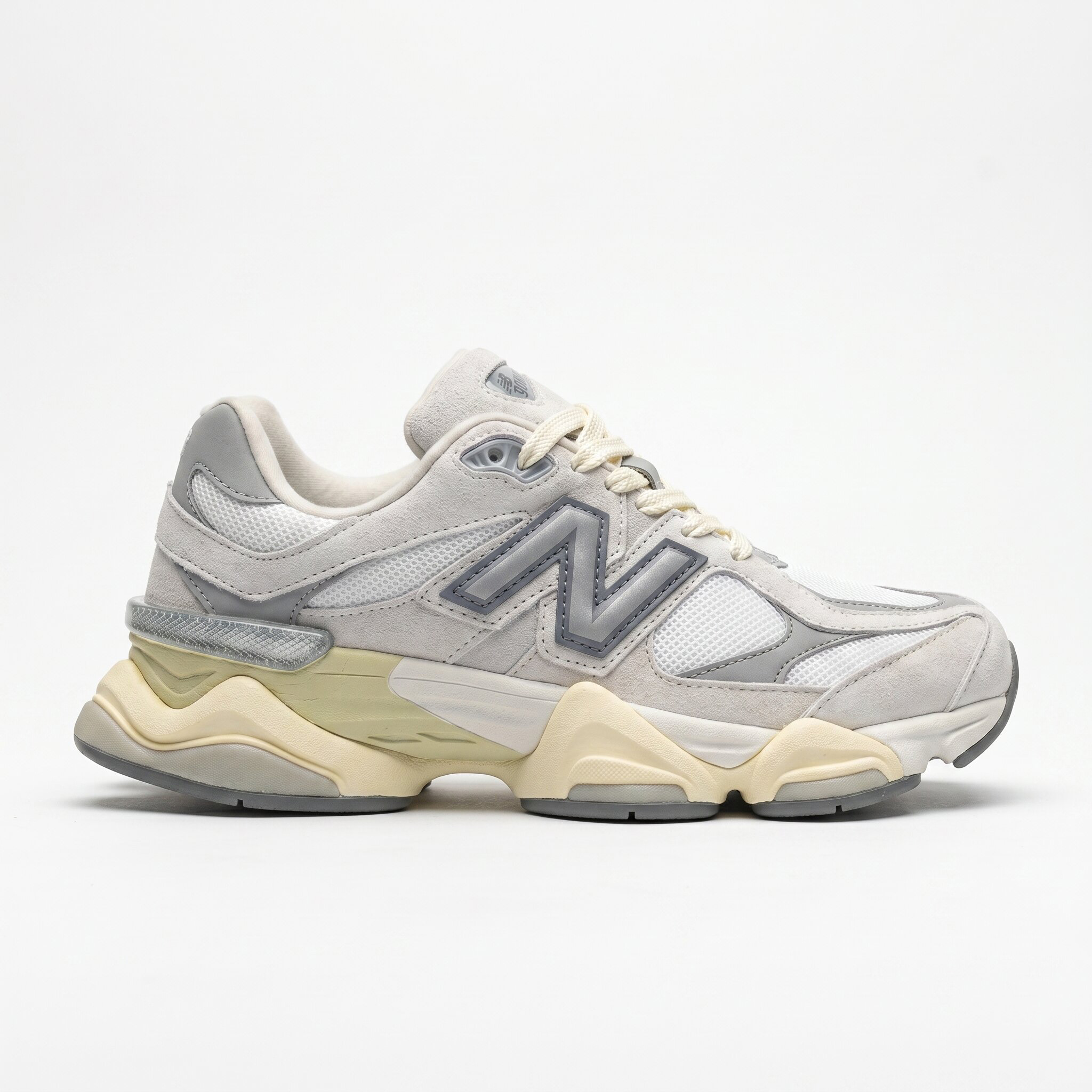 نیوبالانس طوسی روشن نقره‌ای کرم 9060 New Balance U9060ECA