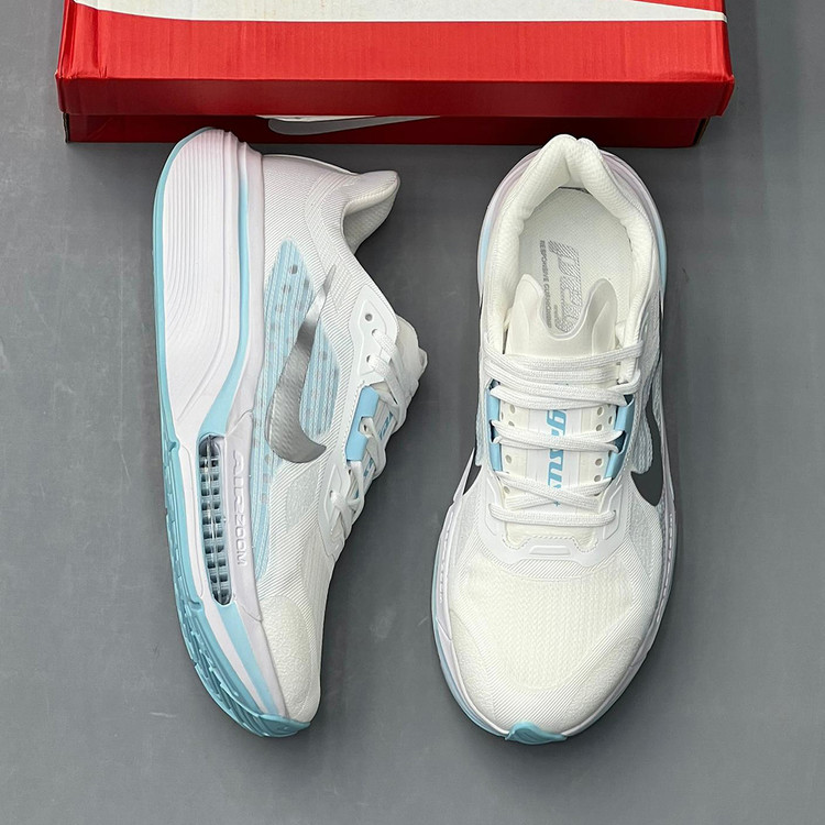 نایک پگاسوس پلاس سفید فیروزهای Nike Pegasus Plus 2
