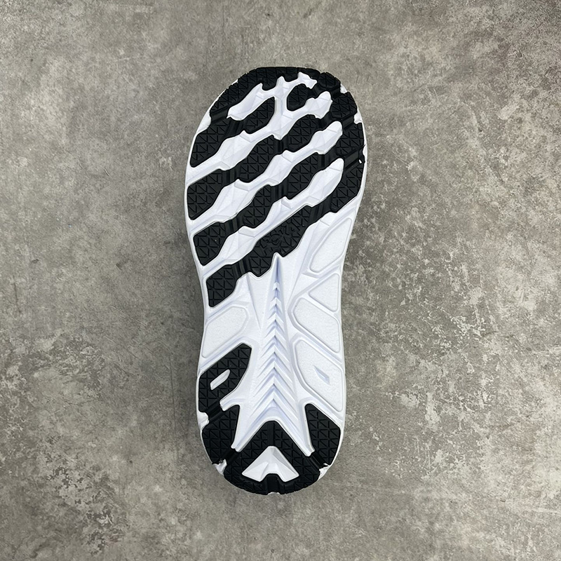 کفش هوکا کلیفتون 8 مشکی سفید Hoka Clifton 8